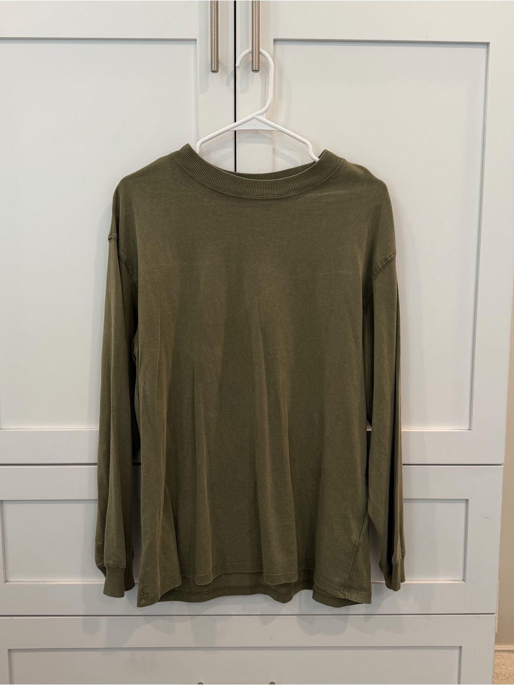 H&M Olive Green Long-Sleeve Crewneck Tee